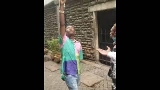 nairobi cool I kids fighting in the streets of nairobi over a ksh 200. watch.