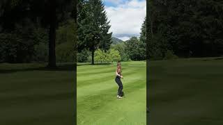 Wife vs pro match #golf #match #golfmatch #shorts #golfyoutube #golfer r