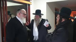 The Rebbe of Kozmir visiting the prisoner R. Shalom Weiss of Monsey. The day after his release