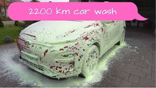 Can I remove all the dirt of a 2200 km motorway trip, without contact wash?