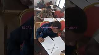 ESCAE, la première école entrepreneuriale au Mali. Les candidats pour le concours de bourse d'étude.