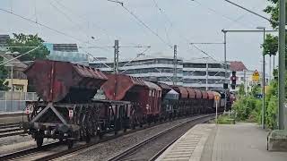 BayernBahn V100 1365 überführt die Dampflok 50 4073 von Meiningen aus nach Nördlingen mit Güterzug.