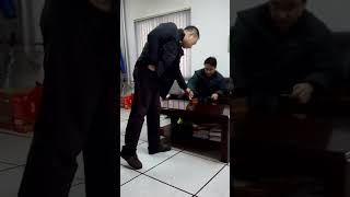 VID 20150217 085040  中国邮政。唐山邮政。中国共产党把职工当作了奴隶！打倒中国共产党！所有贪官，一个都跑不了！