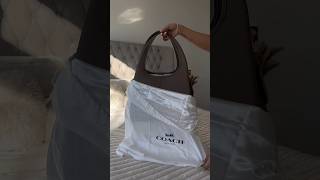 Unboxing my new @coach bag✨🤎 #unboxing #coachbag