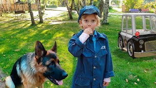 Alena policeman is looking for lost dog Ray