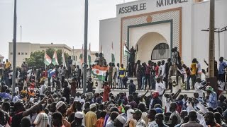 Niger: Residents react to plan to evacuate French nationals