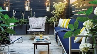 Tour A Small 225-Square-Foot Backyard