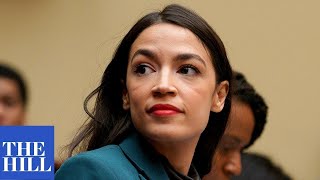 AOC spends inauguration evening supporting striking workers