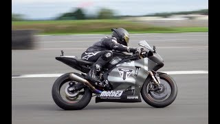 Triumph Moto2 Bike Lap Of Stowe Silverstone (Short Vid)