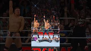 FIFTEEN KNUCKLE SHUFFLE! TRIPLE AA! 👏 It must be the #RawAfterMania because this