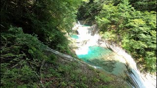 七ツ釜五段の滝 Nanatsugamagodan Falls～日本の滝百選･蒼の釜【日本の滝 山梨 郡内 笛吹川 Japanese waterfall Yamanashi Fuefuki River】