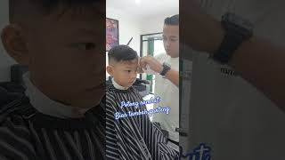 Potong rambut biar tambah ganteng #keren #ganteng