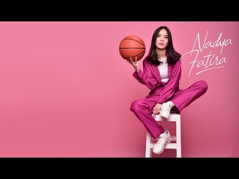 Nadya Fatira Lagu Tanpa Huruf R