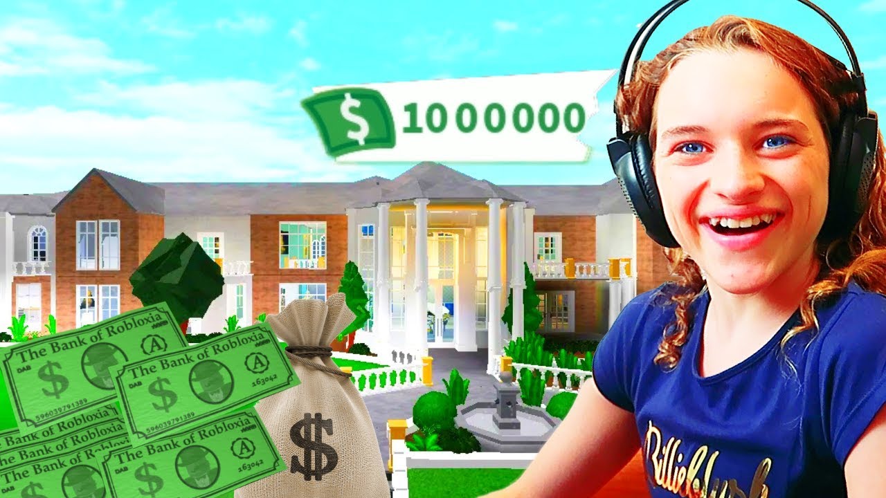 WHO MAKES THE MOST MONEY IN BLOXBURG Roblox Gaming W/ The Norris Nuts ...