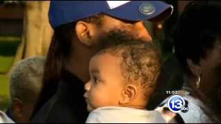 Family holds vigil for missing Toledo father 092814 11pm
