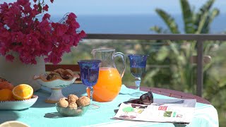 Oro Blu - A Pretty Villa in North Sicily with Great Sea Views | Villatravellers.com