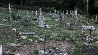 Abandoned Graveyards Urban Exploration Urbex Lost Place Verlassene Friedhöfe France 2018