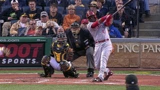 Phillips' solo homer
