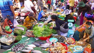 Khmer food tour in Cambodia - Fresh Market Food In Phnom Penh City