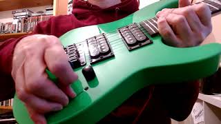 Jackson JS1X Dinky Minion Mini Electric Guitar  - demo and review