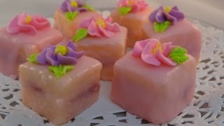 Petits Fours (iced mini cakes) - with yoyomax12