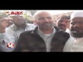 saudi sheikh meets his driver s family members in karimnagar district teenmaar news