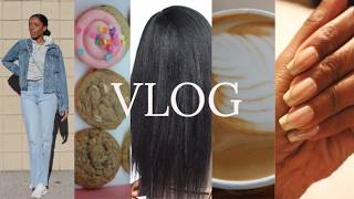 VLOG | BEST hair growth tip, straight natural style, new nails, crumbl cookie taste test and more!