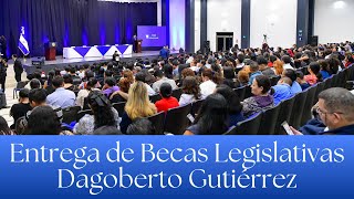 Entrega de becas Dagoberto Gutiérrez