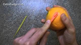 Tupperware Vs. Pampered Chef Orange/Citrus Peelers Comparison Review and Demonstration