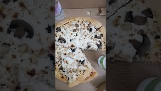 🤣🤣ഇതിൽ കയ്യിട്ടു വാരാൻ വന്ന ആ കൈ ഞാൻ,#streetfood #trendingfood #pizza