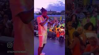 Aidonia FaceTime wife mid performance #aidonia #fweicollection #kimberly #wife #son #jamaica #reggae