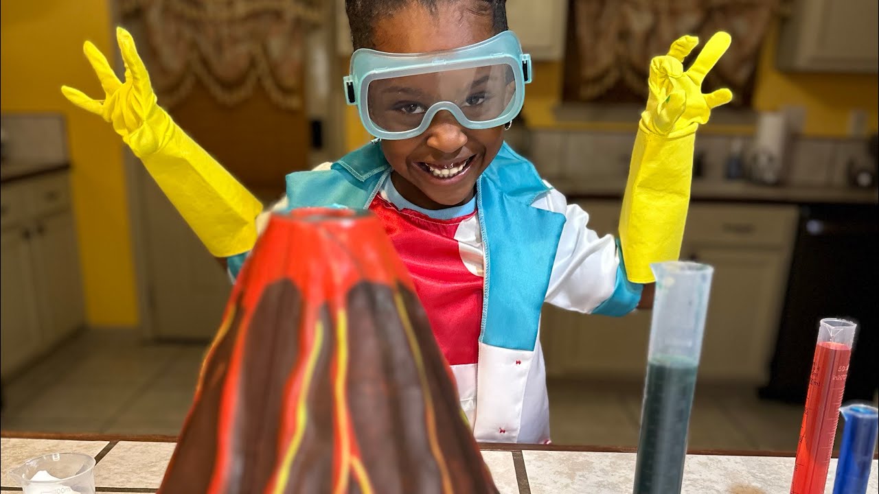 Diy Volcano Experiment Youtube