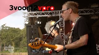 Unknown Mortal Orchestra - Thought Ballune (Live op Into The Great Wide Open 2014)