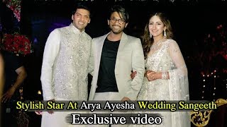 Stylish Star Allu Arjun at Arya - Sayesha Saigal Wedding Sangeet | Telugu Varthalu