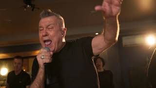 Jimmy Barnes - I'm Coming Home (Live from Music From The Home Front 2021)
