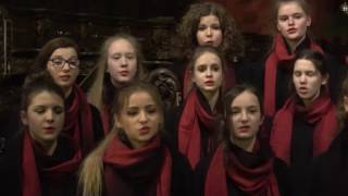 SKOWRONKI Girls' Choir / Lulajże Jezuniu / Hush, Little Jesus by Marek Raczyński