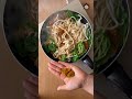 Fideos Udon Salteados con Verduras y Pollo (Fácil y Rápido)