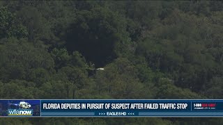 #BREAKING: SUSPECT ON THE RUN | Florida deputies in pursuit of suspect after traffic stop | #HeyJB