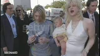 Kurt Cobain and Courtney Love Arriving at the 1993 MTV Video Music Awards Red Carpet.