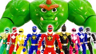 Power Rangers & Marvel Avengers Toys Pretend Play | Superhero Summon Zord vs Giant Monster ToyBattle