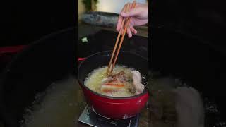 Làm Heo Quay bằng cách này không sợ bắn dầu cực ngon | Ông anh thích nấu ăn #shorts