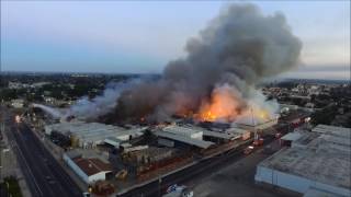 Drone footage of a huge factory fire -Sanger Ca.