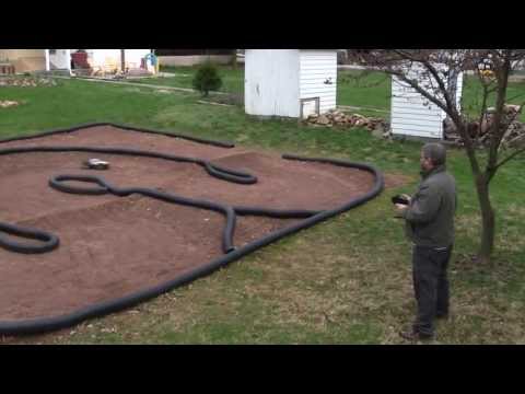 How to make a backyard RC car track - tips and techniques How to make a backyard RC car track - tips and techniques