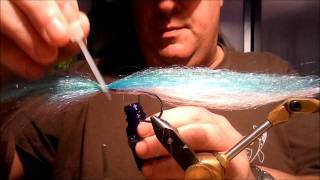 gliss and glint plus easy baitfish.wmv