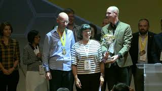 Getting the trophy for Worlds Best Honey, 2017.