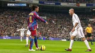 Ronaldinho & Zidane Showing Their Class in 2005