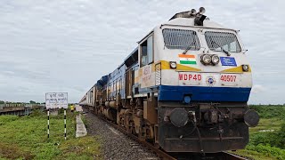 Pune - Nanded Exprees Crossing Purna River Railway Bridge | Pune WDP4D Diesel Engine