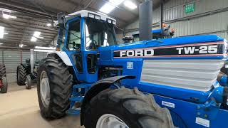 1988 Ford TW-25 II 4WD 6.6 Litre 6-Cyl Diesel Tractor (156 HP)