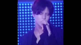 150726 SHINee Taemin standing still and sing Miroctic because of injury