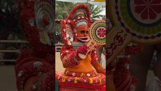 Vayanattu kulavan #theyyam #vellattam